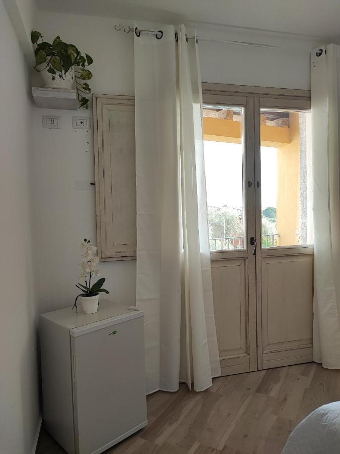 Antica Isola Bed & Breakfast ออลเบีย ภายนอก รูปภาพ