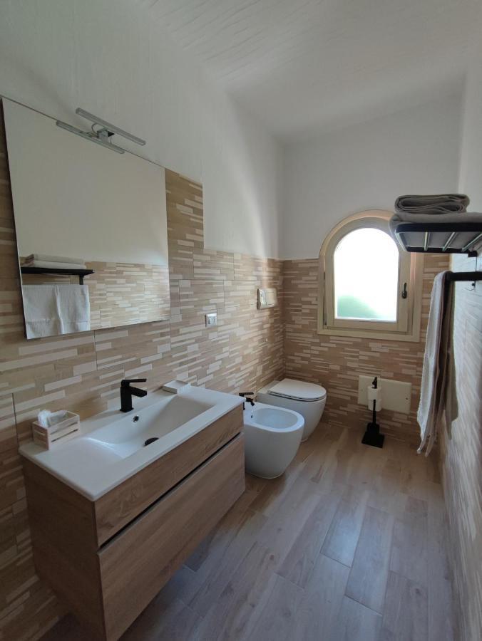 Antica Isola Bed & Breakfast ออลเบีย ภายนอก รูปภาพ