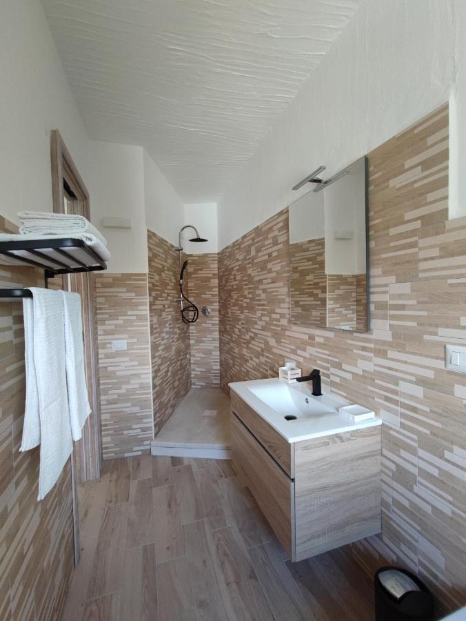 Antica Isola Bed & Breakfast ออลเบีย ภายนอก รูปภาพ