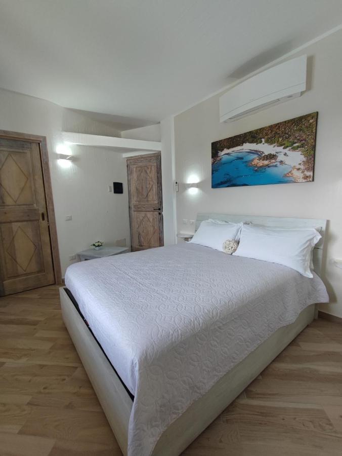 Antica Isola Bed & Breakfast ออลเบีย ภายนอก รูปภาพ